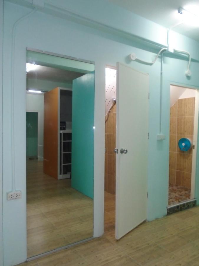 Panda Hostel Phuket (Adults Only) Patong Exterior photo